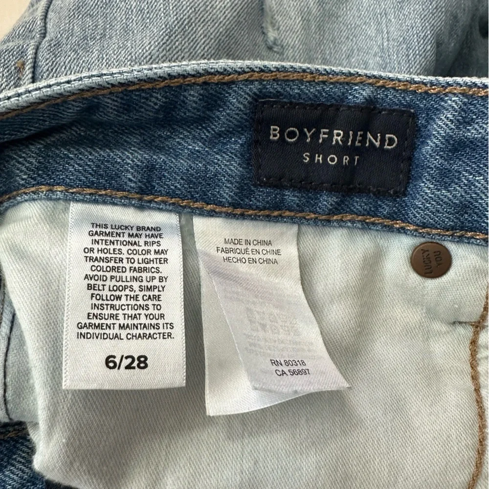 Lucky Brand Blue Distressed Jean Shorts size 6/28 - Picture 5 of 5